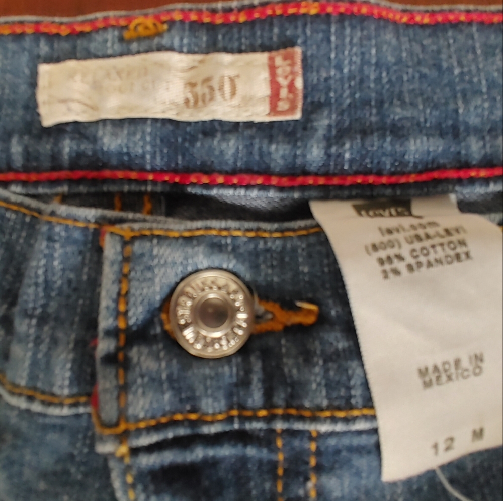 Levi's 550 Blue Denim Jeans 12 Medium (301)